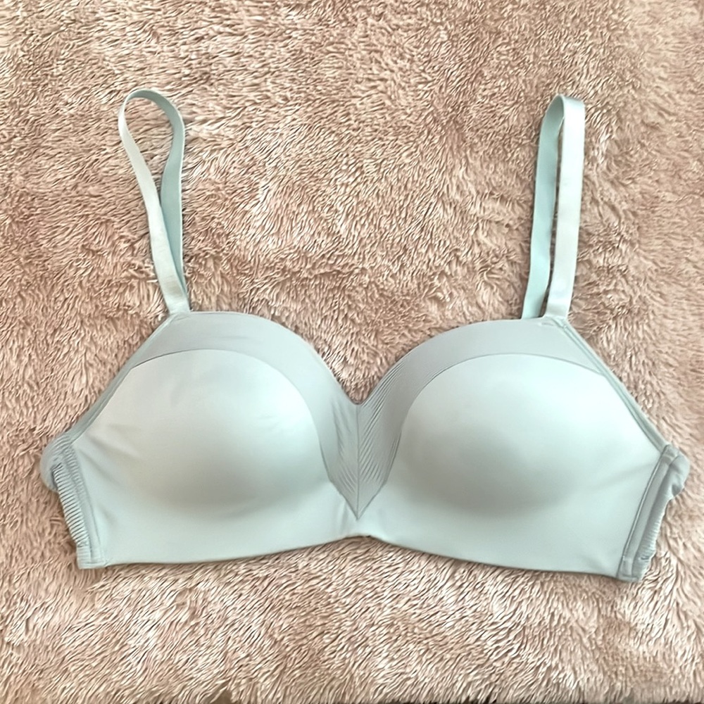 Soma Cooling Wireless Bra 38D